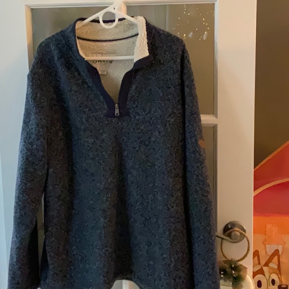 Orvis Men’s Navy Blue Sweater